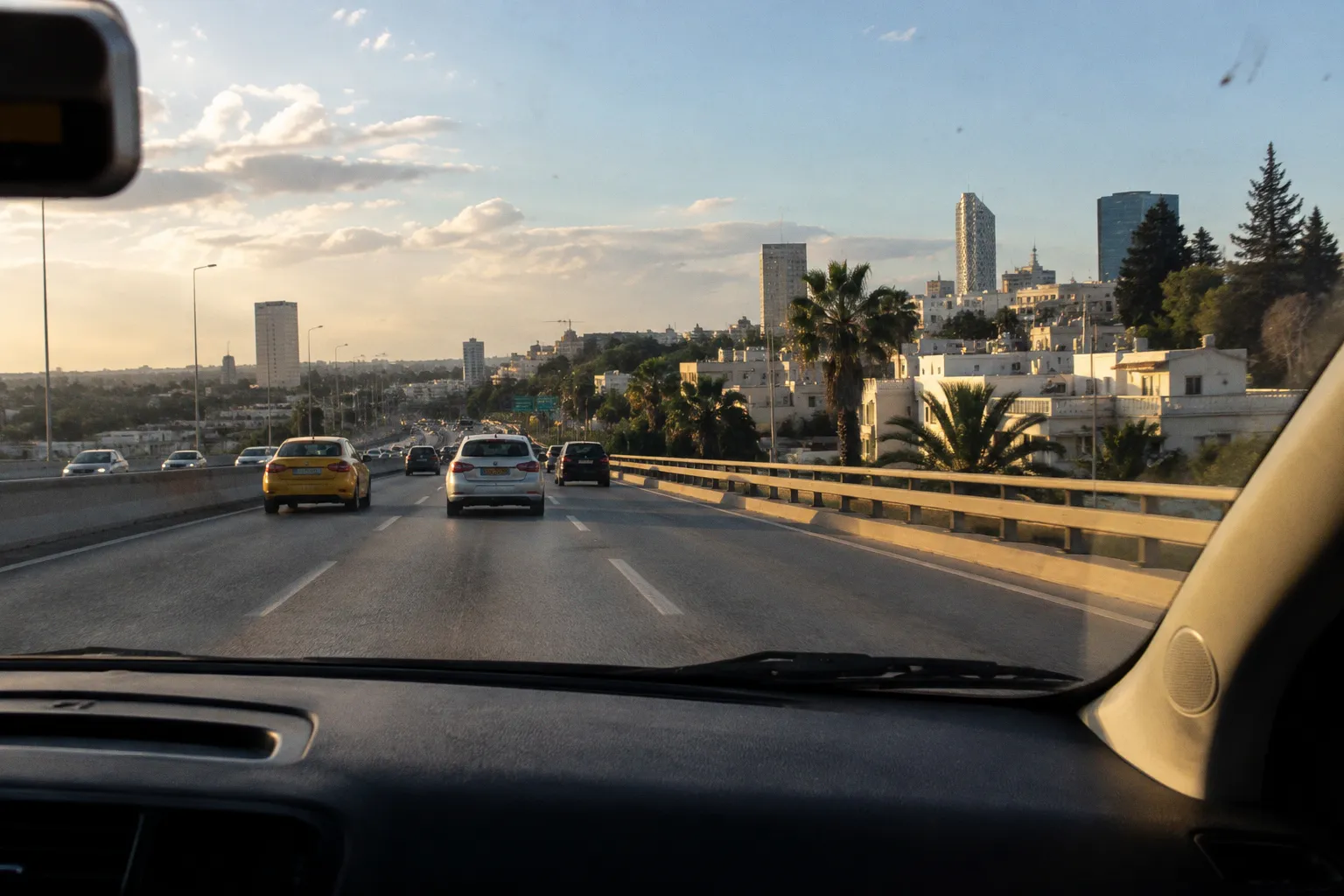 Car Rental in Tunis (Tunisia): Practical Driver's Guide