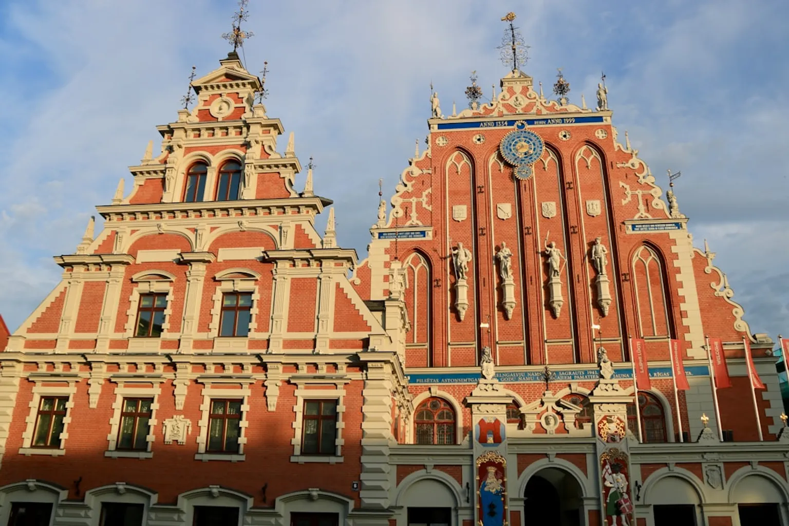 House of the Black Heads Tickets: Riga Pet Care Route